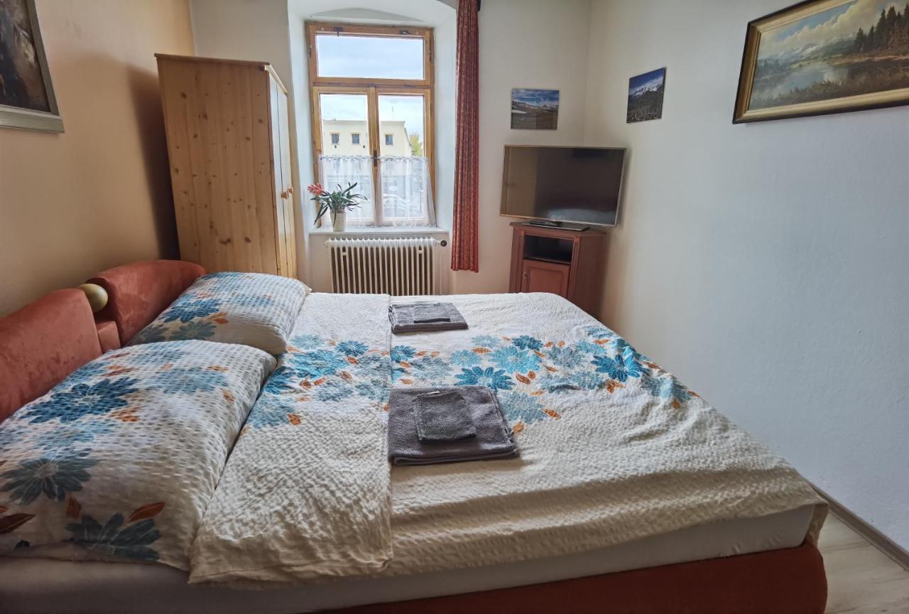 U Cerneho Orla Daire Vidnava Dış mekan fotoğraf