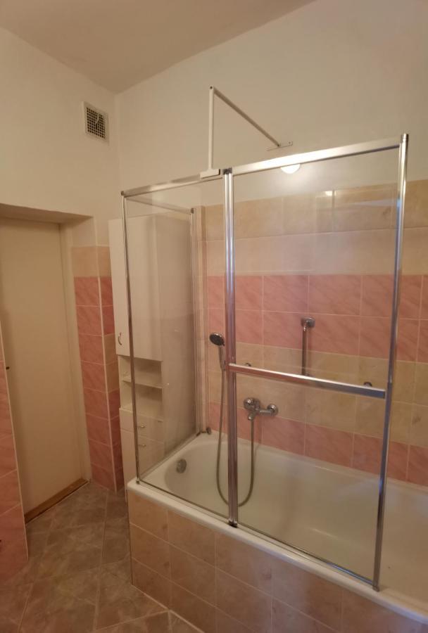U Cerneho Orla Daire Vidnava Dış mekan fotoğraf